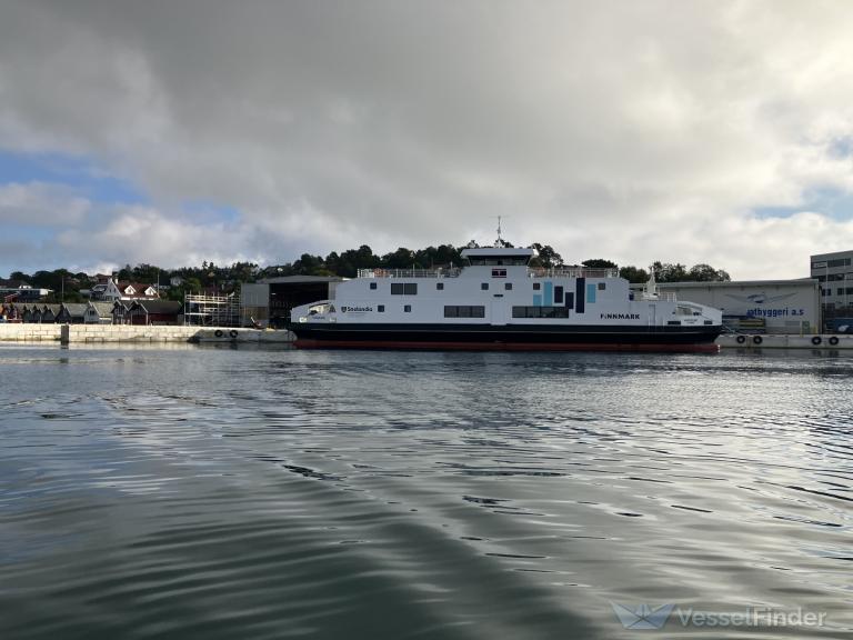 ship photo