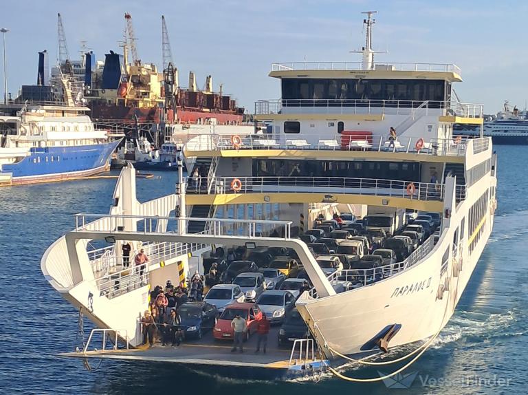 ship photo