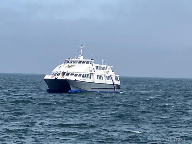 ship photo