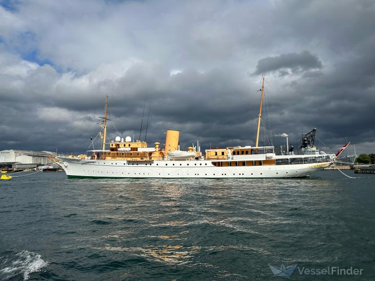 DANNEBROG photo
