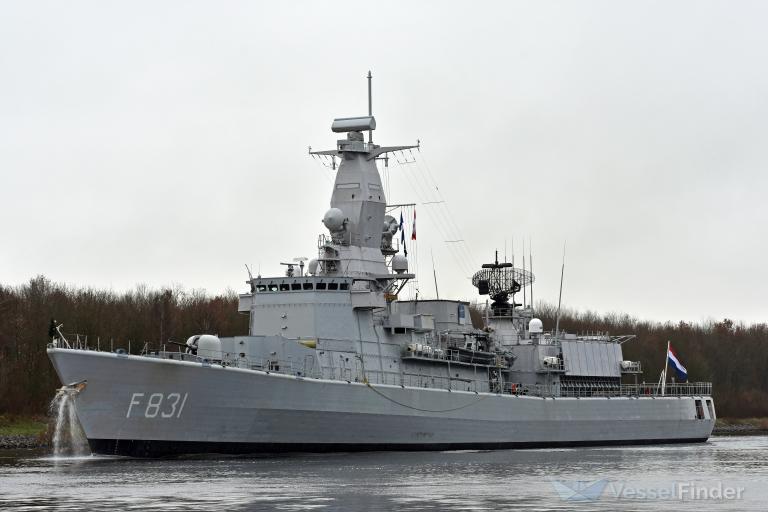 HNLMS VAN AMSTEL photo