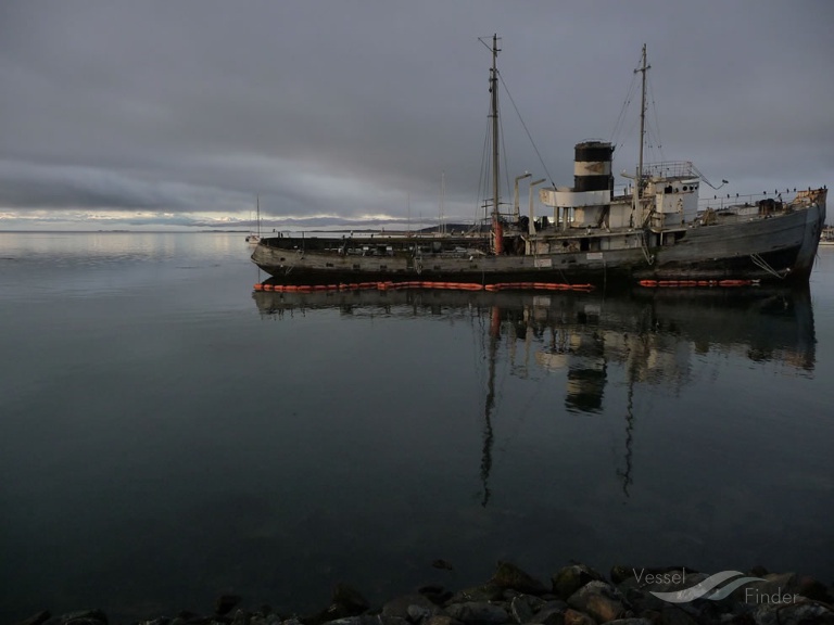 TENACIOUS, Tug - Details and current position - IMO 5238004 - VesselFinder