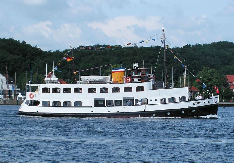 MS STADT KIEL Passenger Ship Schiffsdaten Und Aktuelle Position 
