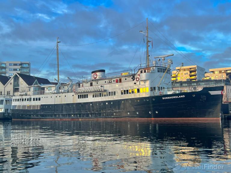 SUNNHORDLAND photo