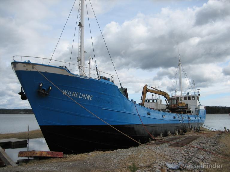 WILHELMINE photo