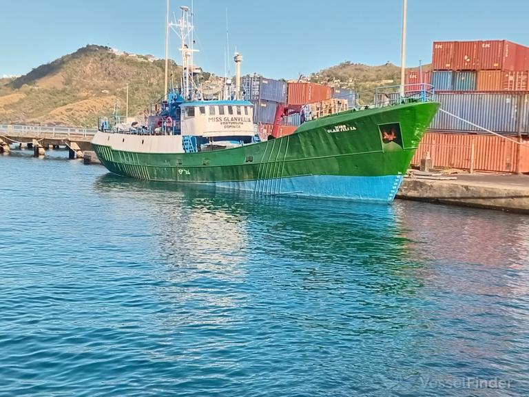 MISS GLANVILLIA photo