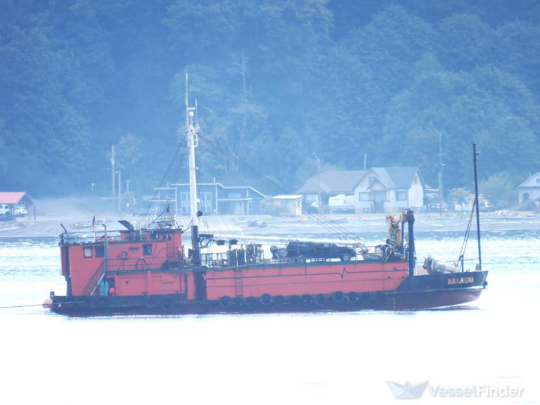 ship photo