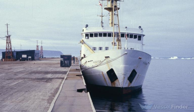 HUDSON BAY EXPLORER photo