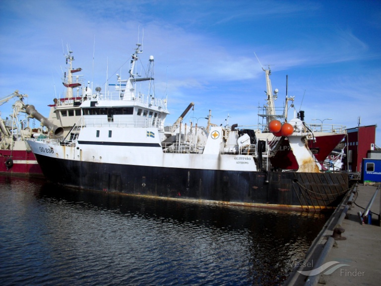 SAHARLA, Fishing Vessel - Details and current position - IMO 7414212 ...