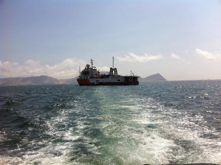 DISCOVERER, Research Vessel - Details and current position - IMO ...