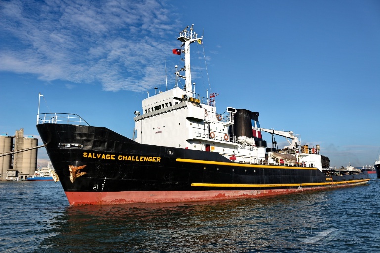 SALVAGE CHALLENGER photo