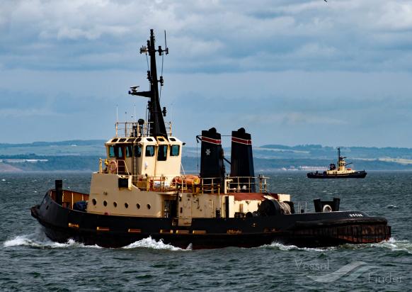 OXCAR, Tug - Details and current position - IMO 7703065 MMSI 235040685 ...