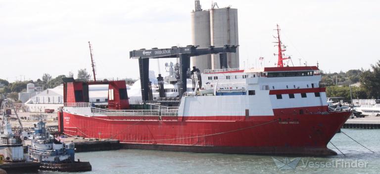 MONARCH PRINCESS photo