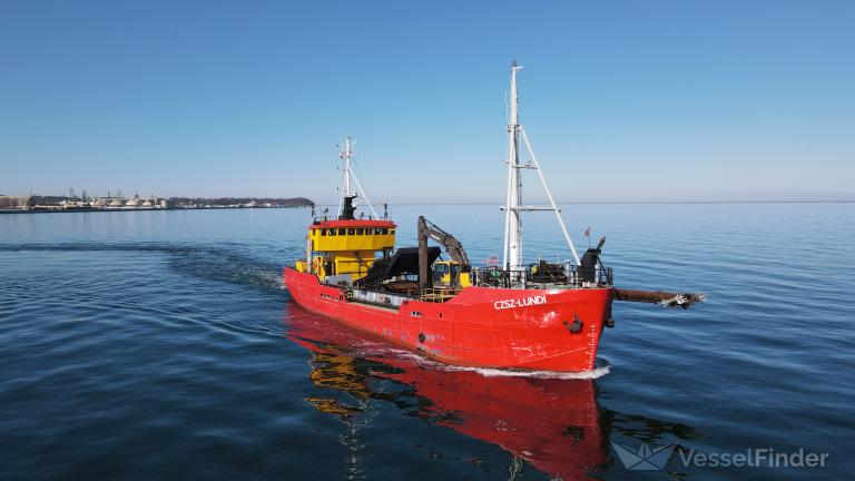 ship photo