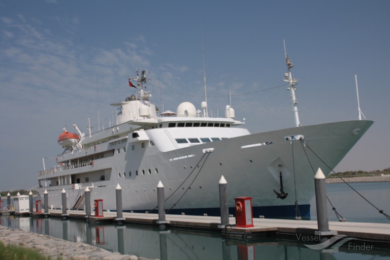 LOALOAT AL BEHAR photo