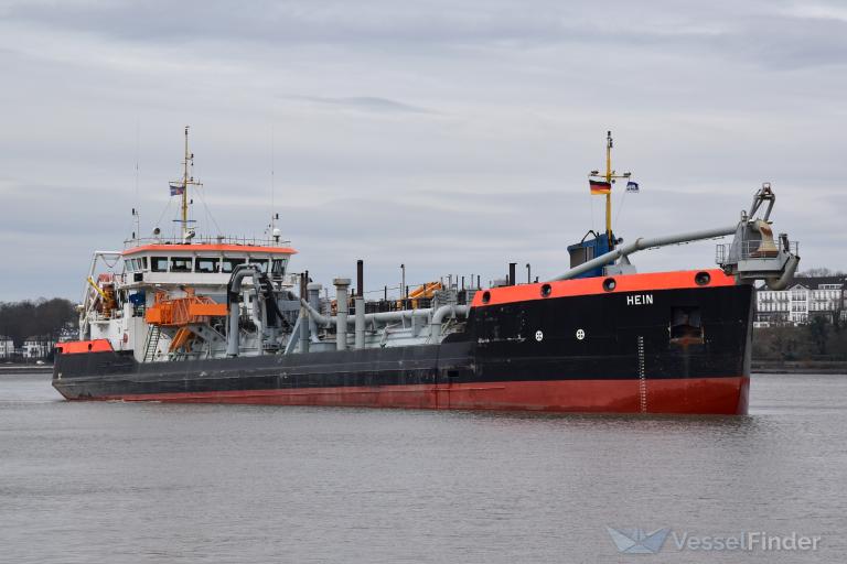 ship photo