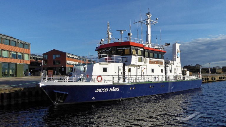 ship photo