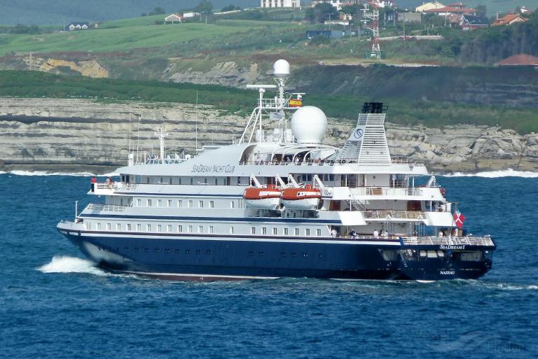 seadream one cruise ship