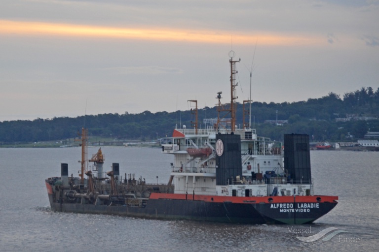 D9 ALFREDO LABADIE photo