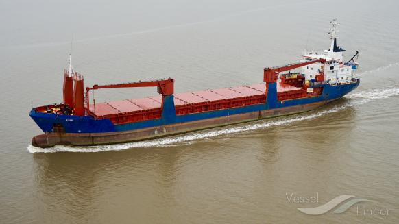 WHITE LABEILLE photo