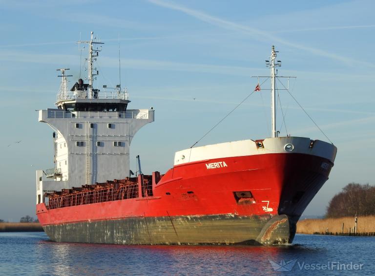 ship photo
