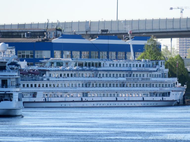 KONST. SIMONOV photo