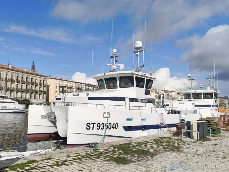 FV DEUX FRERES V photo