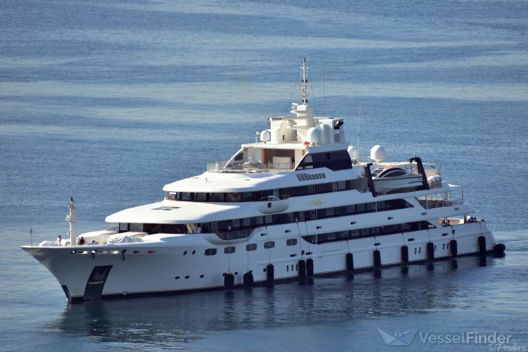 ship photo