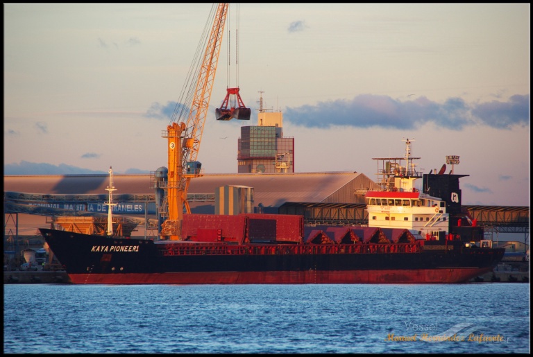 KAYA PIONEER 1 photo