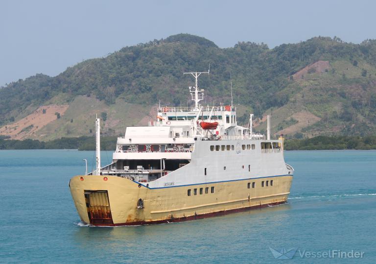 KMP LABITRA KARINA photo