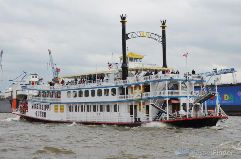 MISSISSIPPI QUEEN, Inland Passenger Details and current position