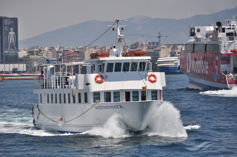 ARISTOVOULOS V photo
