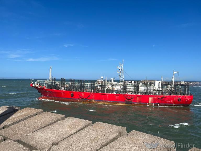 ship photo