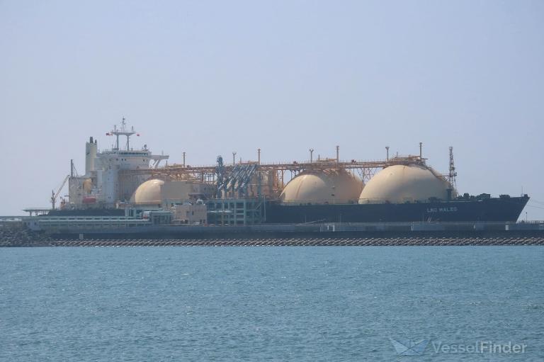 LNG MALEO photo