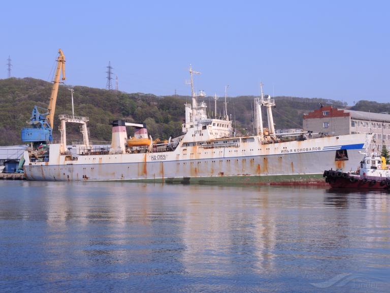 ship photo