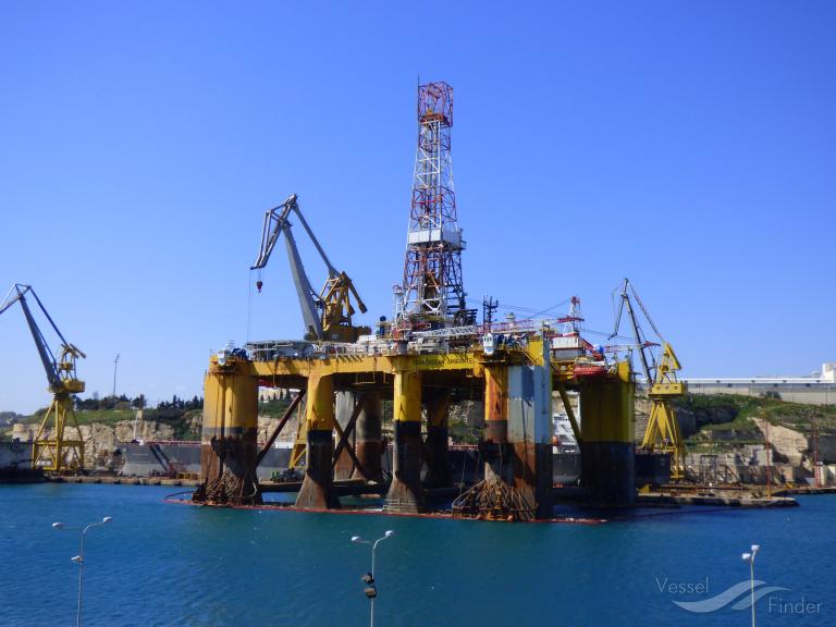 TRANSOCEAN AMIRANTE photo