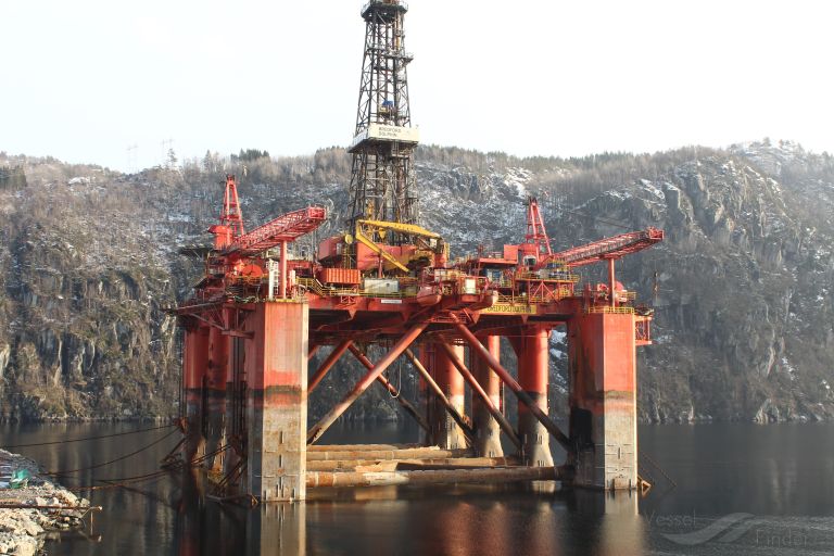 BREDFORD DOLPHIN photo