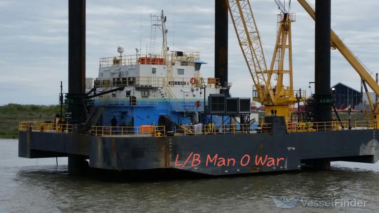 MAN-O-WAR photo