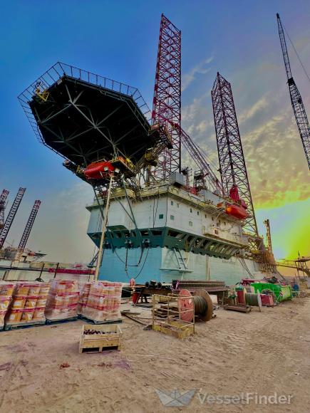 AD MARINE 505 photo