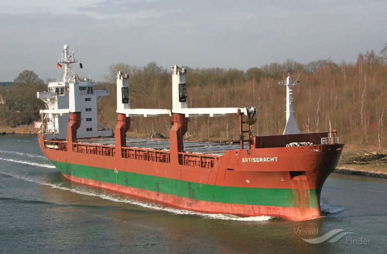 YURIY TARAPUROV photo