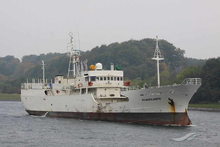 ship photo