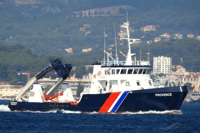 ship photo