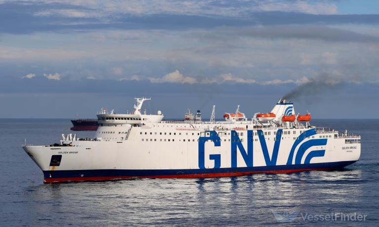 ship photo