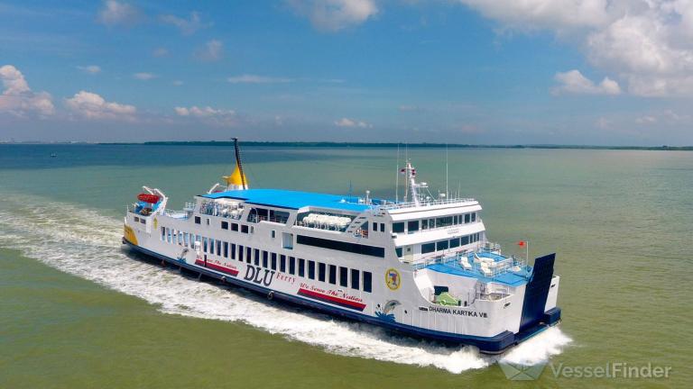 KM DHARMA KARTIKA 8 photo