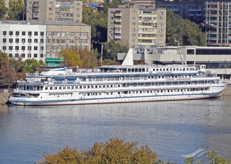 GENERAL LAVRINENKOV photo