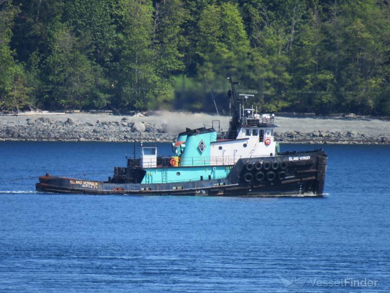 ISLAND VOYAGER photo