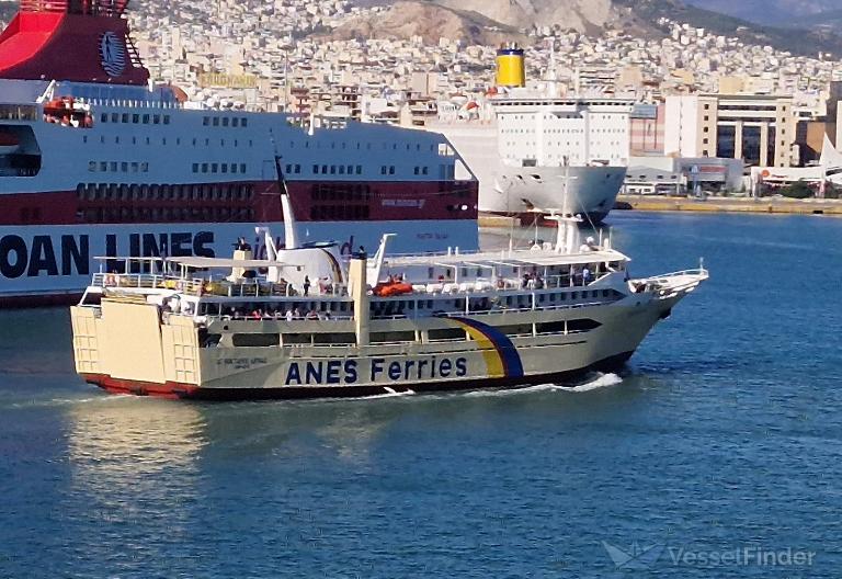 AG NEKTARIOS AIGINAS, Passenger/Ro-Ro Cargo Ship - Details and current ...