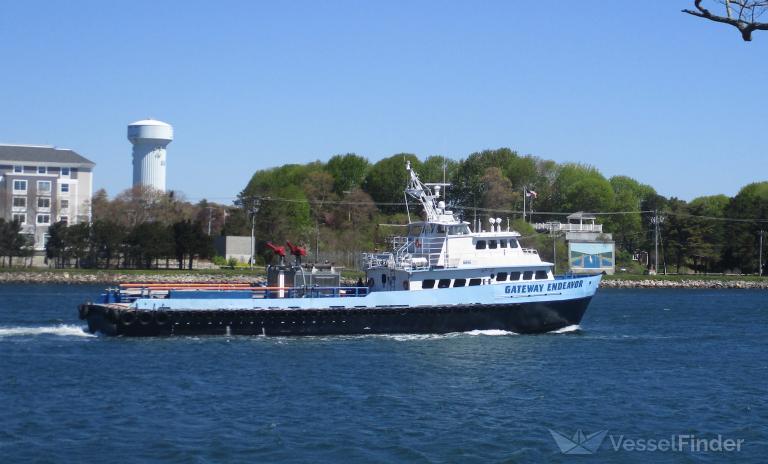 GATEWAY ENDEAVOR photo
