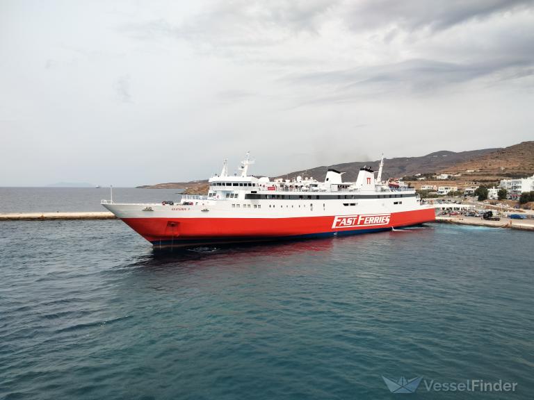 EKATERINI P. photo