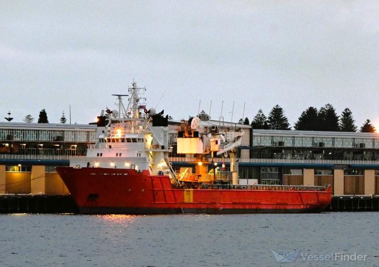 ship photo